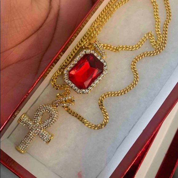 Gold plated Cuban link chain set with pendants - Picture 4 of 5